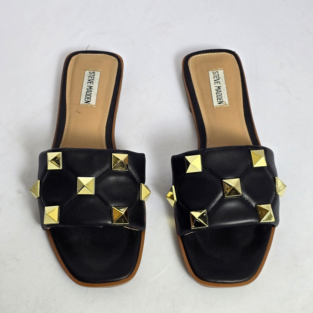 Steve Madden Skyler Black Quilted Gold Pyramid Stud Slide Sandals Womens 9.5